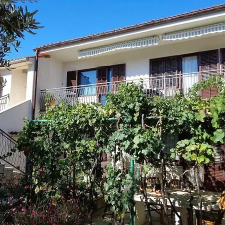Сasa de vacaciones House And Apt. In Istrien 35009
