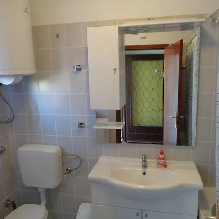 Holiday home House And Apt. In Istrien 35009 *