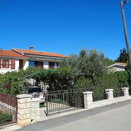 Сasa de vacaciones House And Apt. In Istrien 35009